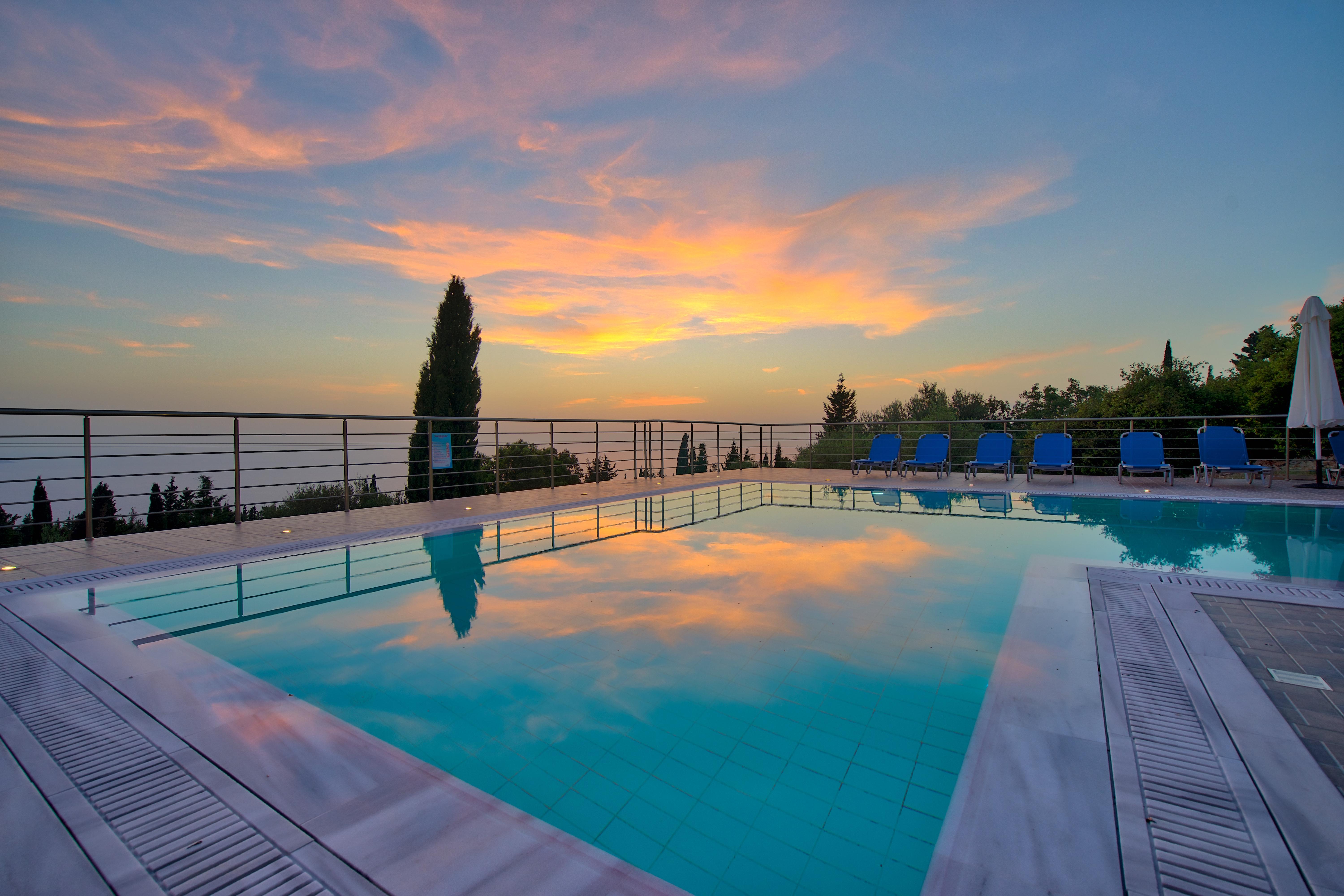 Studios Vrionis Panoramic Sunset Mesovounia  Dış mekan fotoğraf